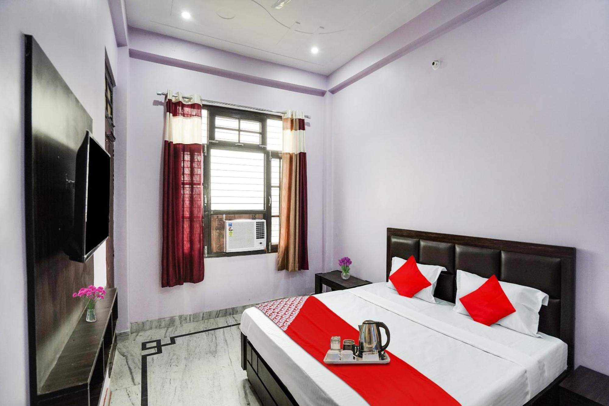 Hotel O Ayurma Inn Chinhat ภายนอก รูปภาพ