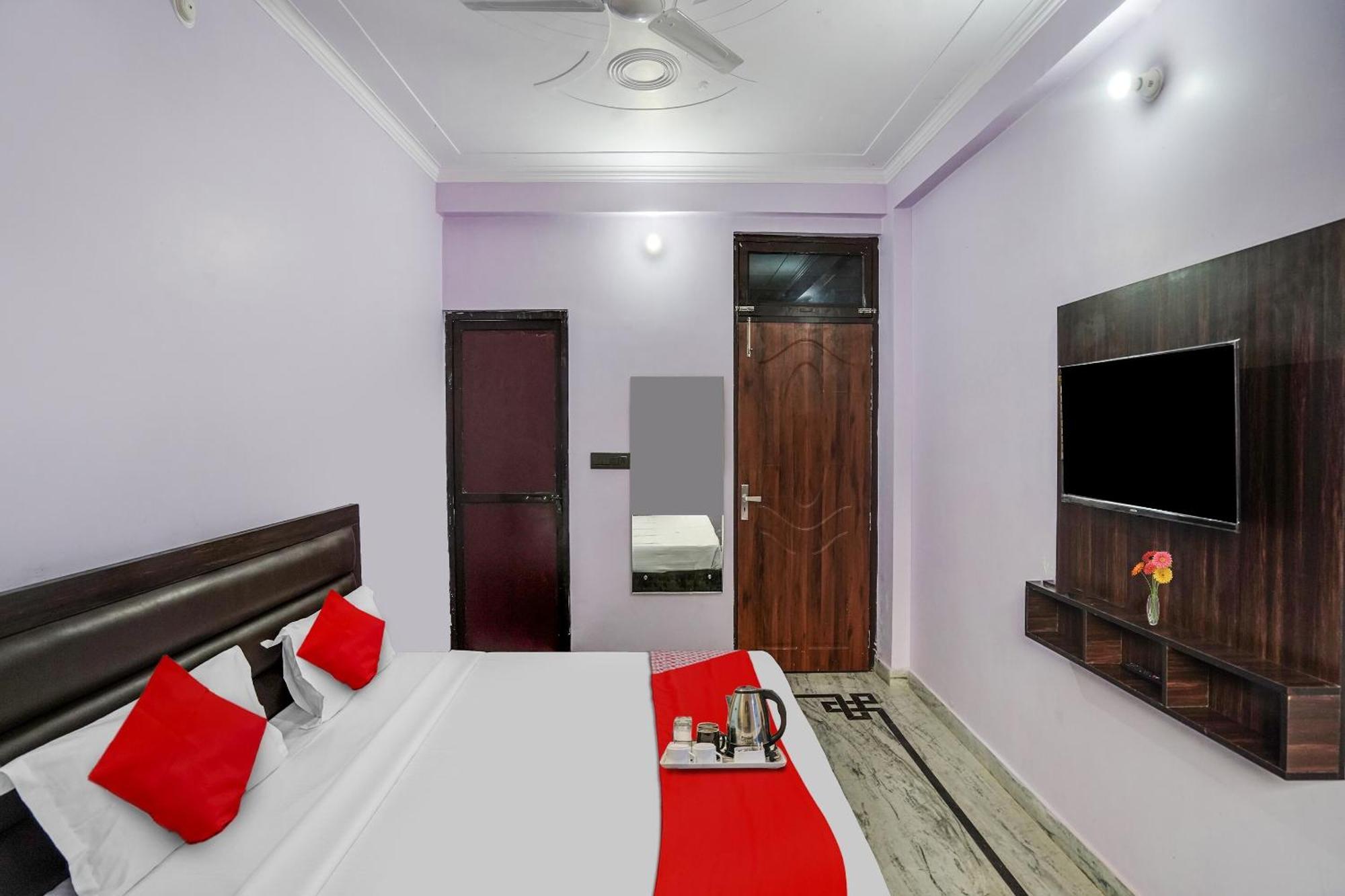 Hotel O Ayurma Inn Chinhat ภายนอก รูปภาพ