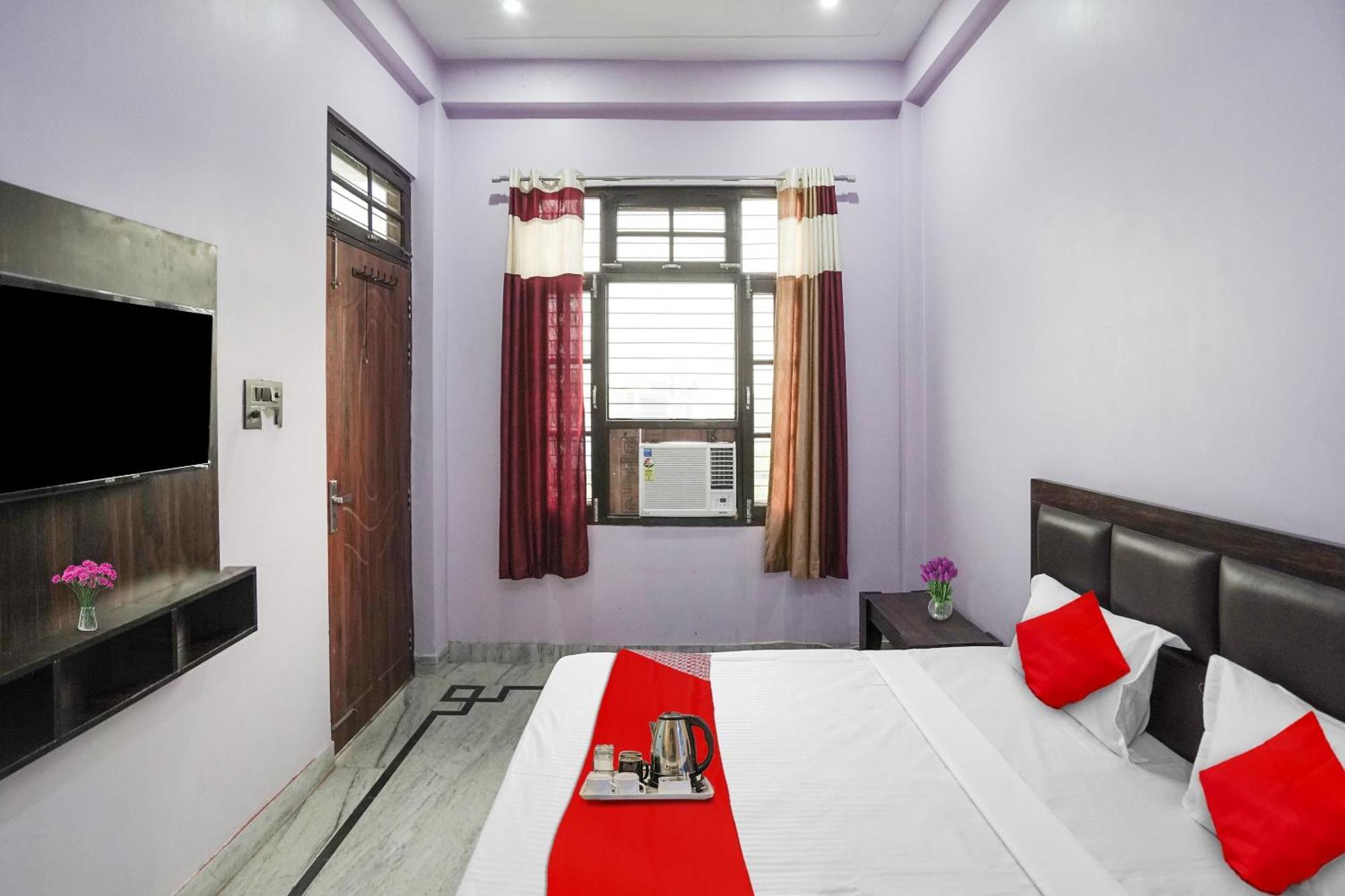 Hotel O Ayurma Inn Chinhat ภายนอก รูปภาพ
