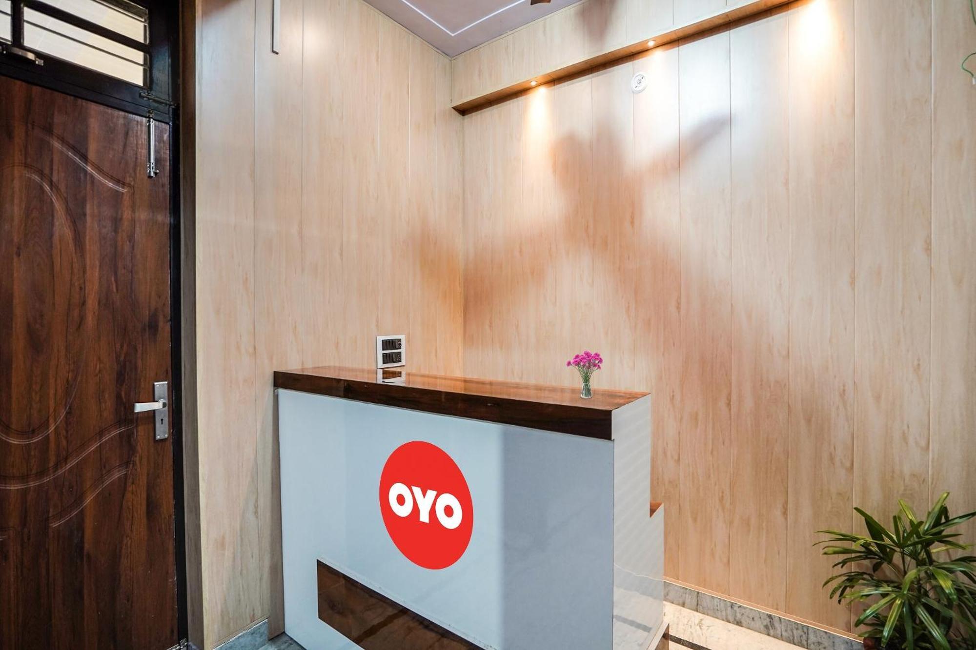 Hotel O Ayurma Inn Chinhat ภายนอก รูปภาพ