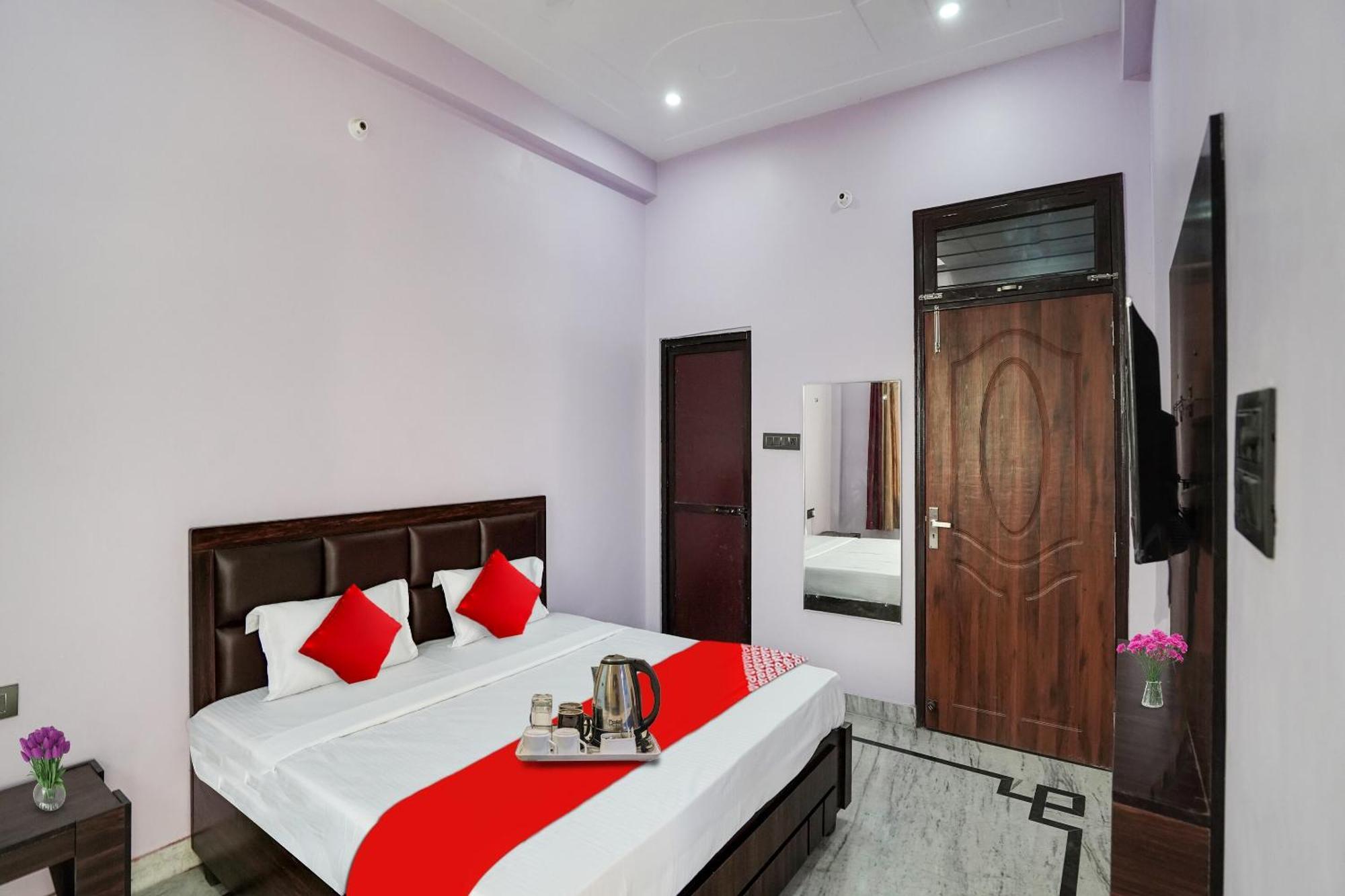 Hotel O Ayurma Inn Chinhat ภายนอก รูปภาพ