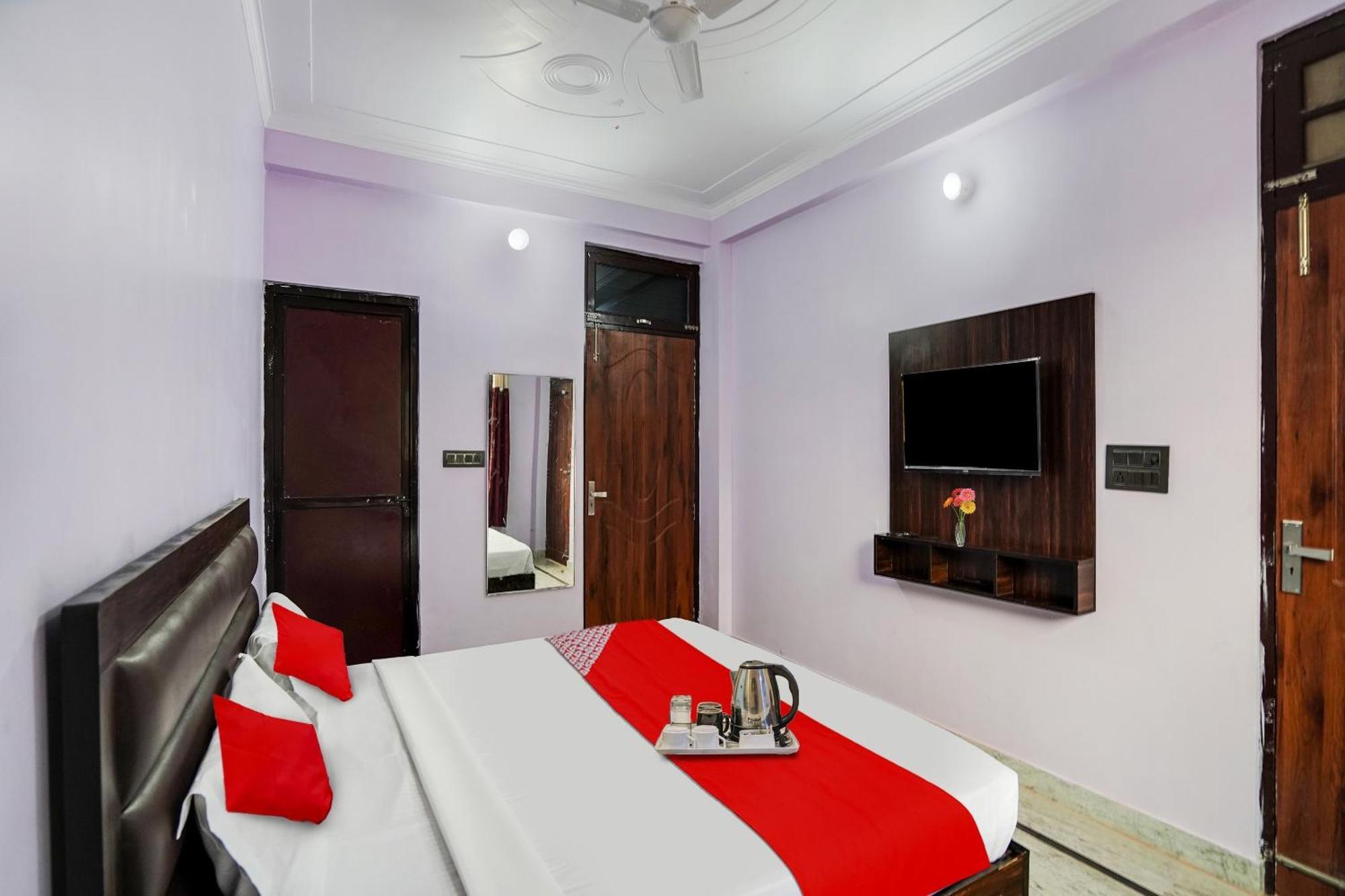 Hotel O Ayurma Inn Chinhat ภายนอก รูปภาพ